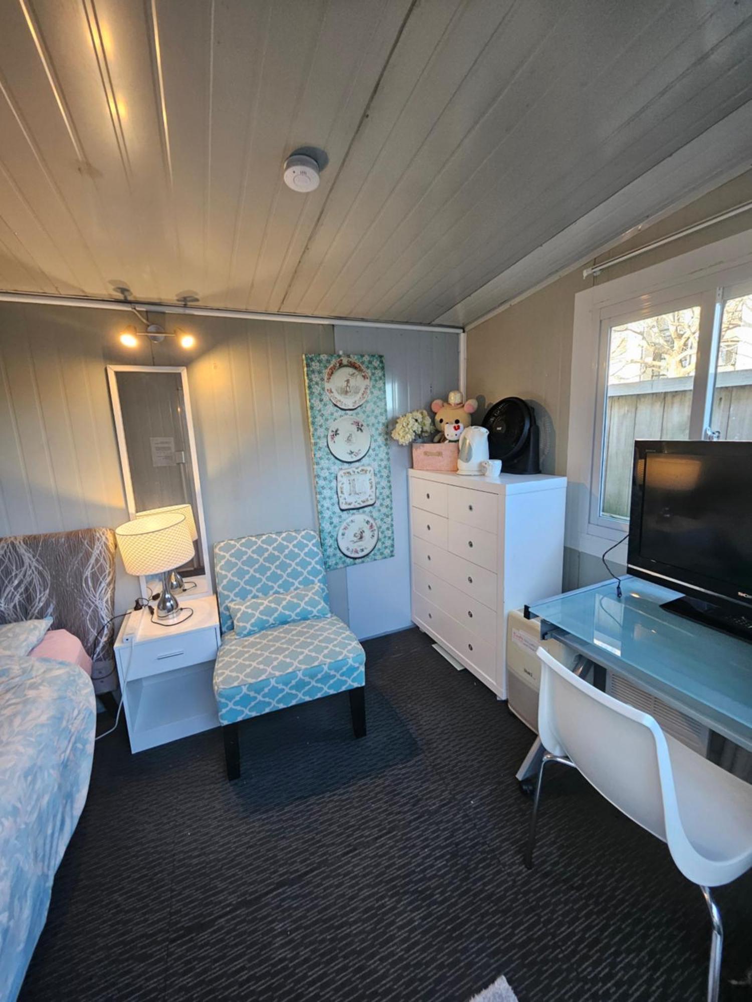 C1 Save Money Budget Affordable Cabin With Comfort! - Cabin1 Auckland Exterior photo