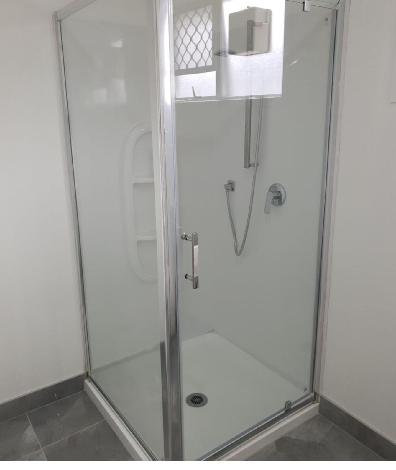C1 Save Money Budget Affordable Cabin With Comfort! - Cabin1 Auckland Exterior photo